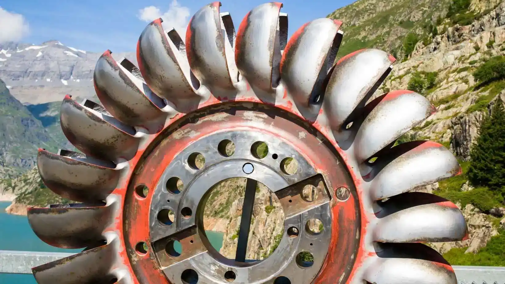 برنامج إدارة أصول المرافق لمقدمي الطاقة والمياه